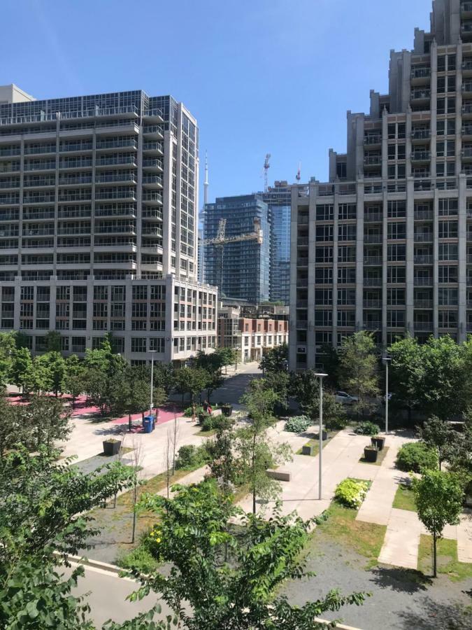 טורונטו Executive 1 Bedroom Condo Sleeps 2 מראה חיצוני תמונה