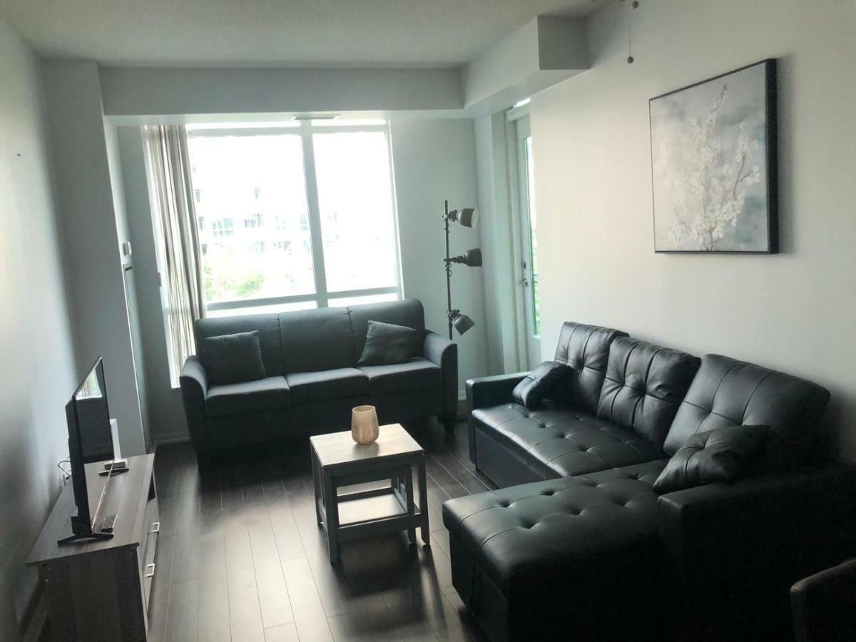 טורונטו Executive 1 Bedroom Condo Sleeps 2 מראה חיצוני תמונה